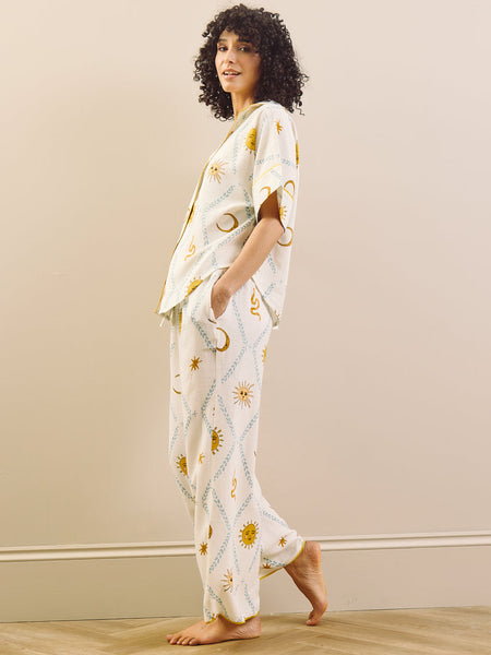 15_Linen_Blend_Oversize_Pyjamas_White_Summer_Solstice_032_600x600.jpg