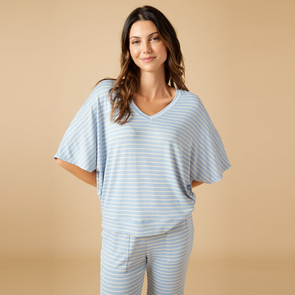 Dream Relaxed V-neck with Capri Lounge Set