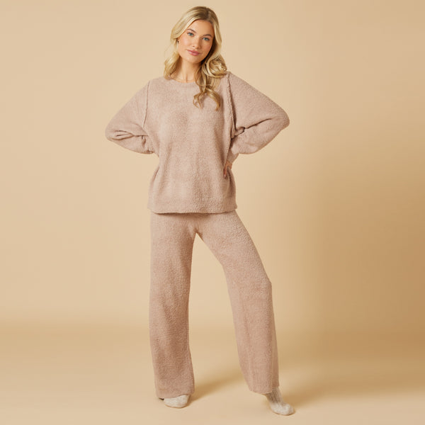 Solid Marshmallow Reverse Seam Crew Neck Lounge Set with Bracelet Sleeve