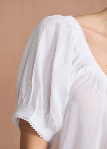 Caitlyn-Details-08_600x600.jpg